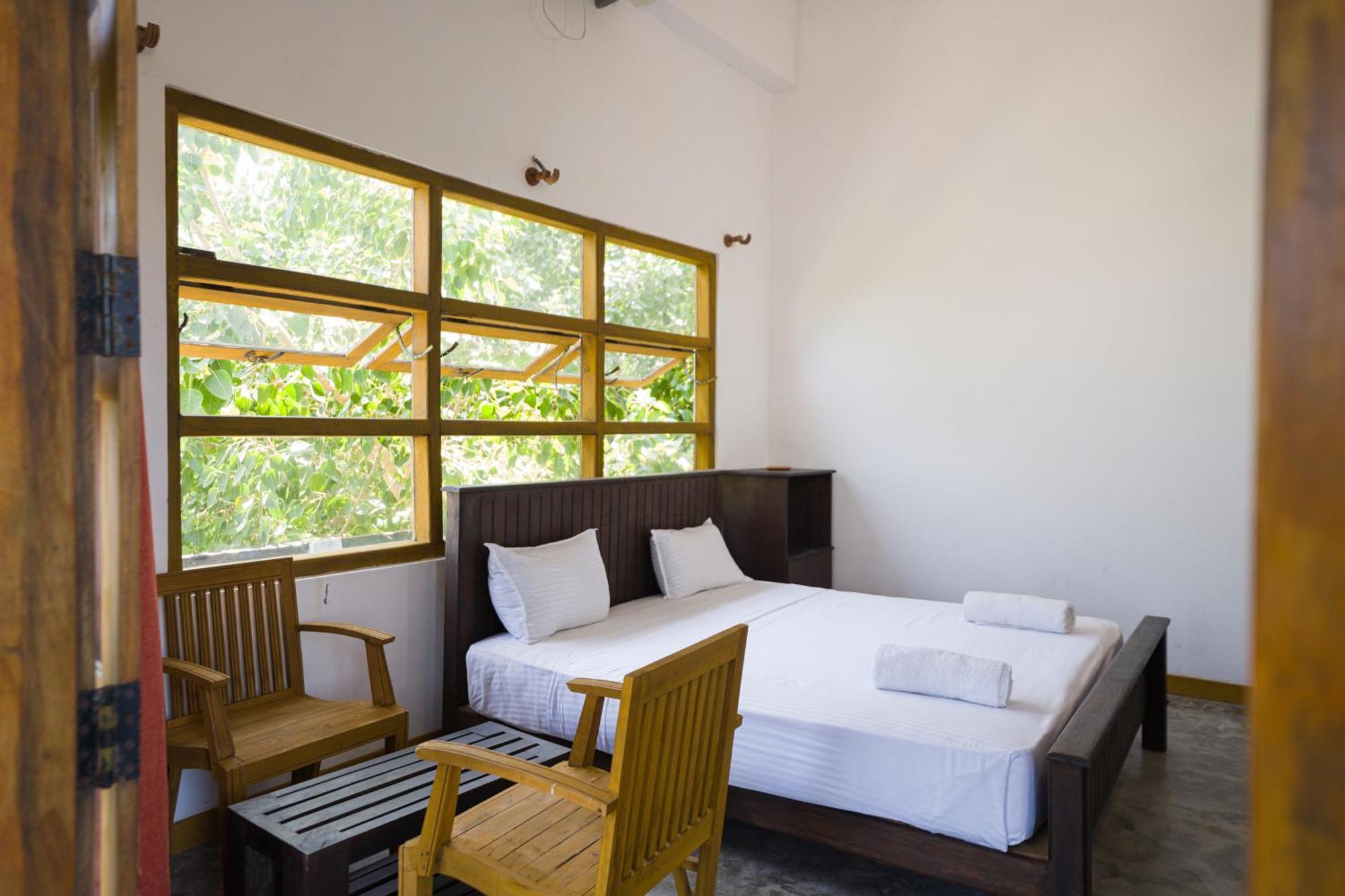 Rise & Set Arugam Bay Hotel Buitenkant foto