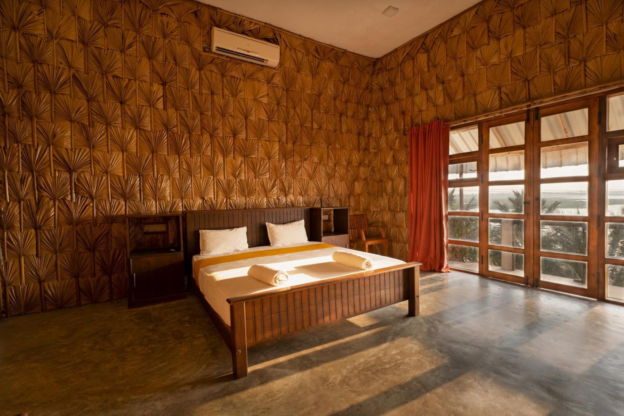 Rise & Set Arugam Bay Hotel Buitenkant foto